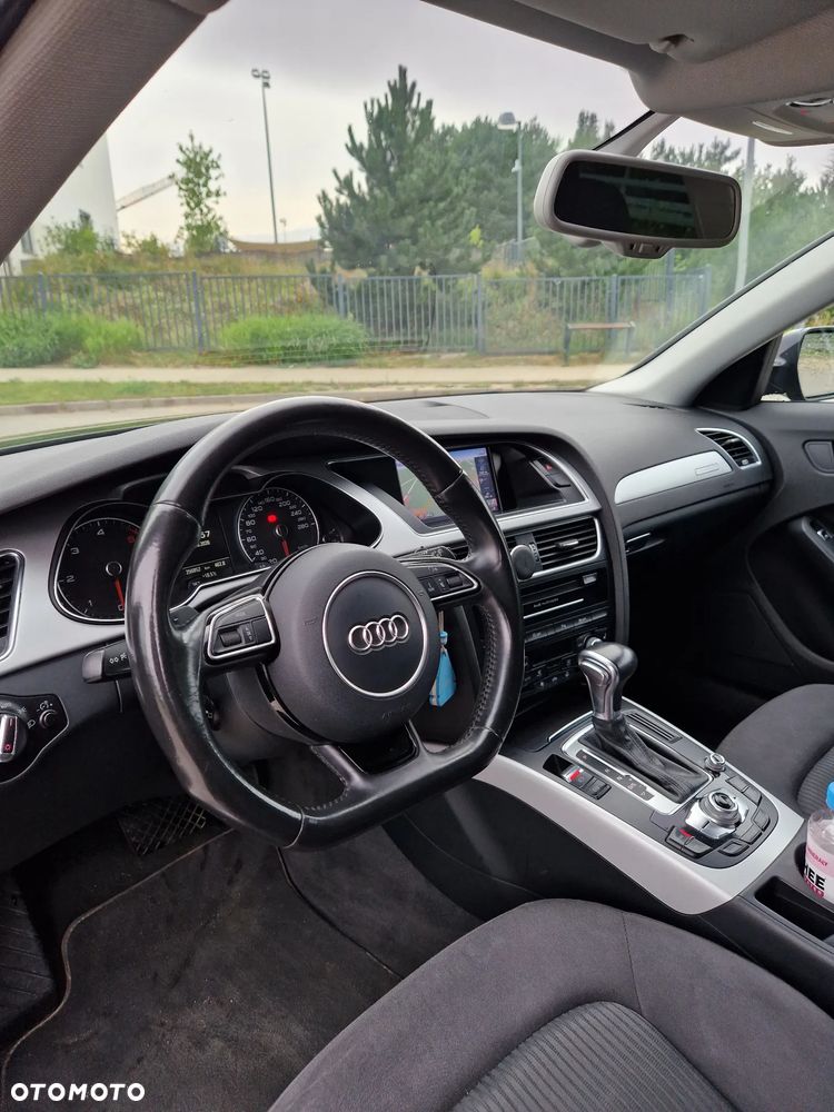 Audi A4 Avant 2.0 TDI Quattro S tronic - 6