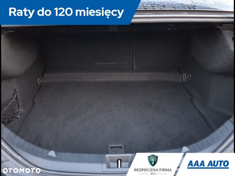 Mercedes-Benz CLA - 16