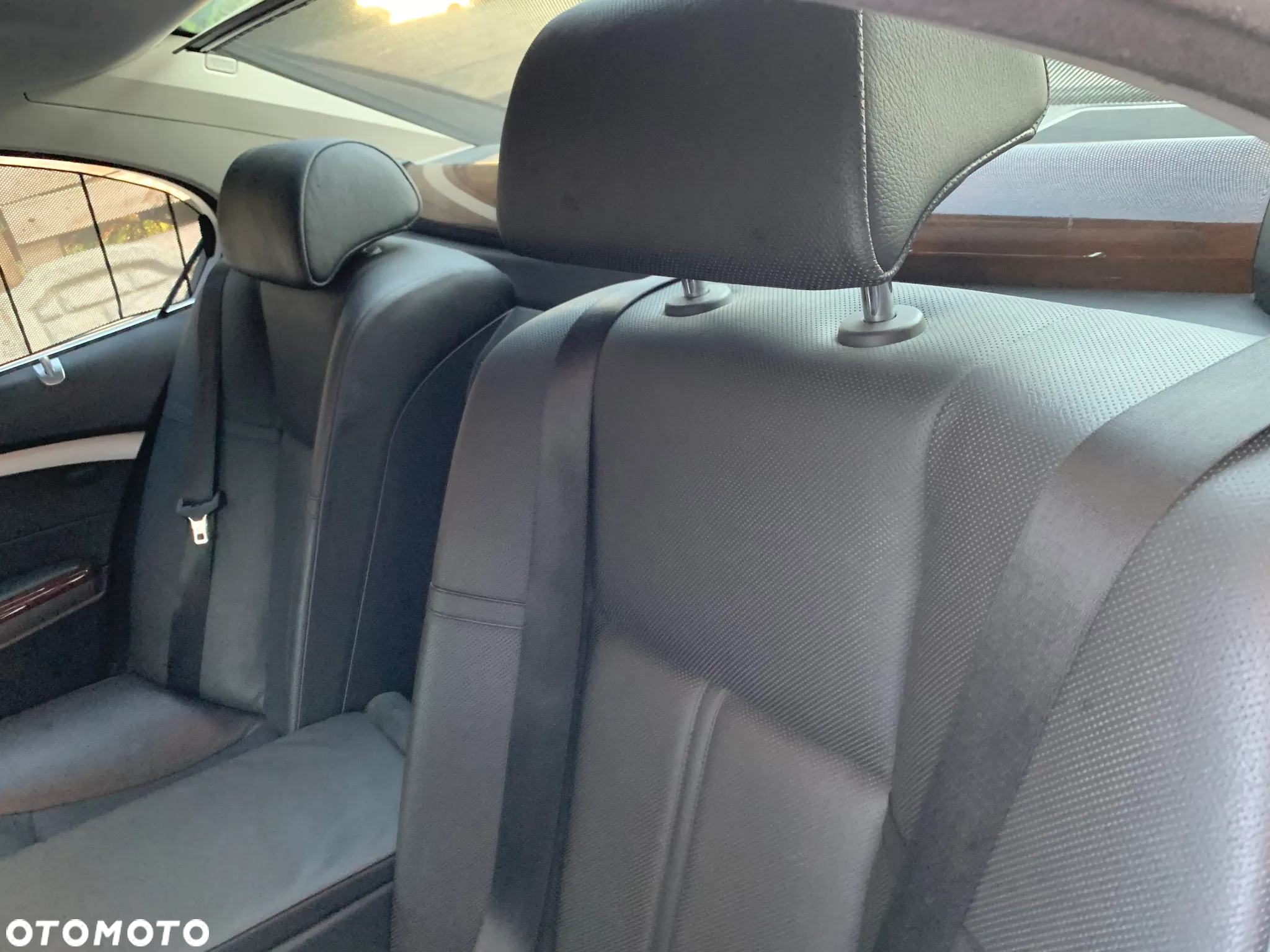 BMW Seria 7 745d - 8