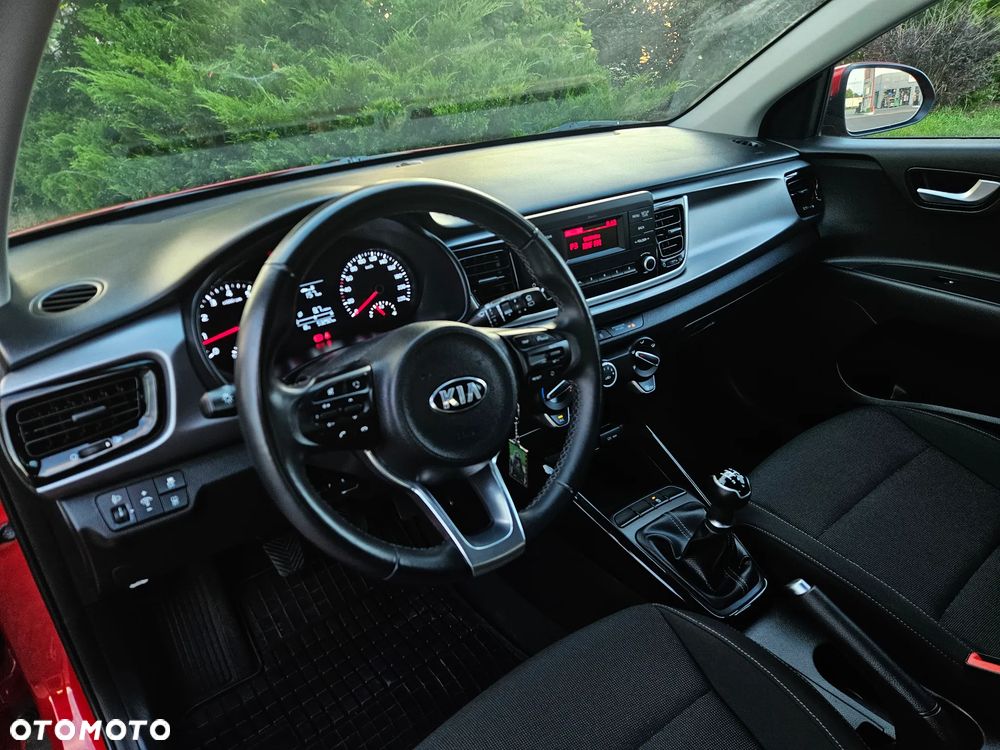 Kia Rio 1.2 Attract - 24