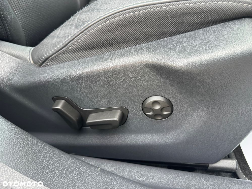 Peugeot 508 HDi 160 Automatik Business-Line - 26