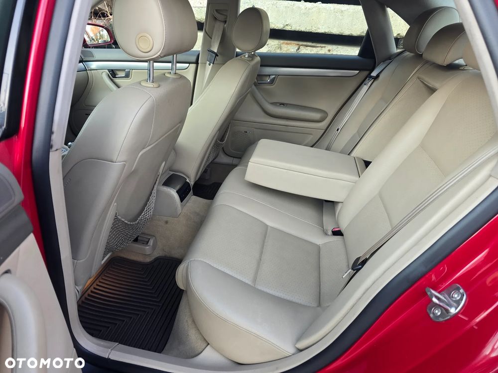 Audi A4 Avant 1.8T Quattro - 10