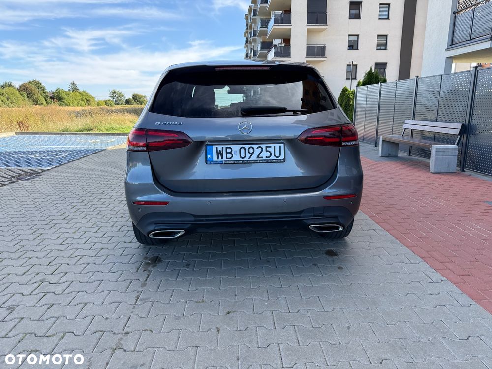 Mercedes-Benz Klasa B 200 d Progressive 8G-DCT - 4