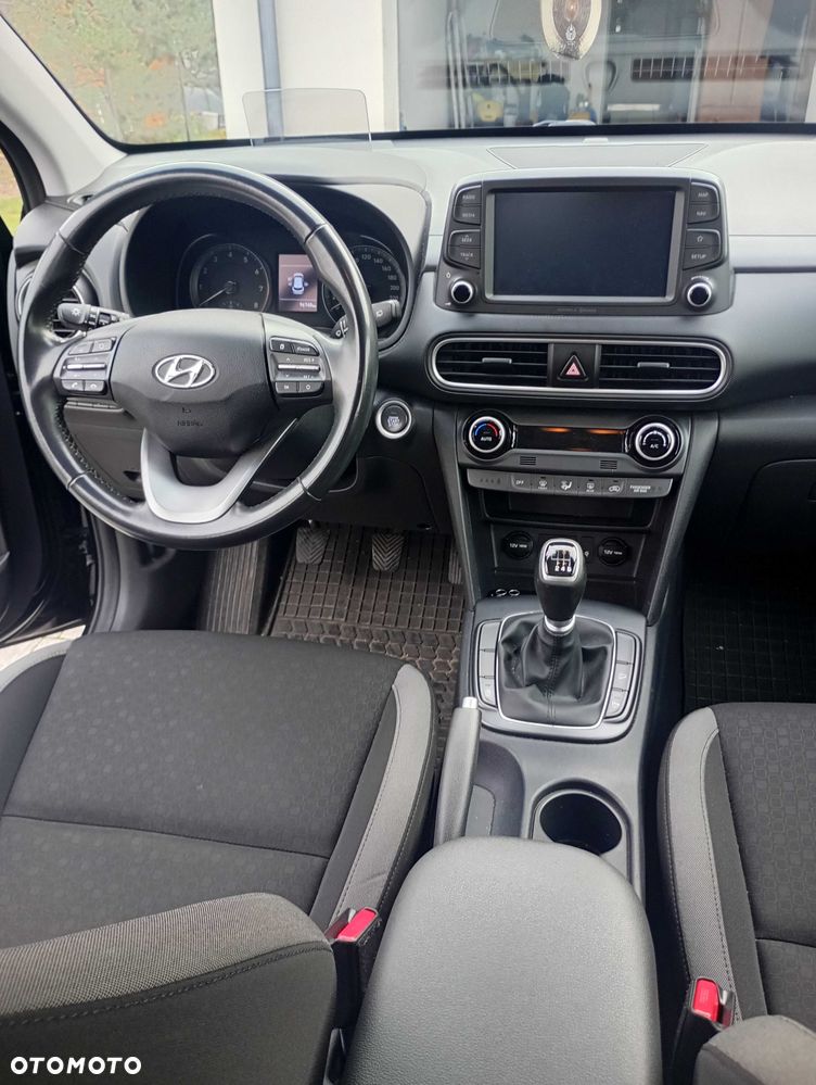 Hyundai Kona - 10
