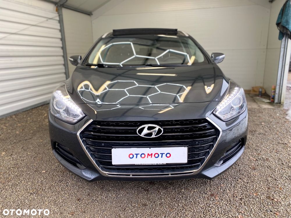 Hyundai i40 1.7 CRDi Premium DCT - 2