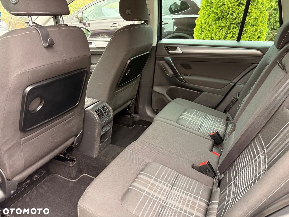 Volkswagen Golf Sportsvan 2.0 TDI BlueMotion Technology Lounge - 23