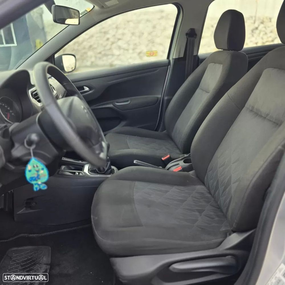 Citroën C-Elysée 1.2 PureTech Confort - 12
