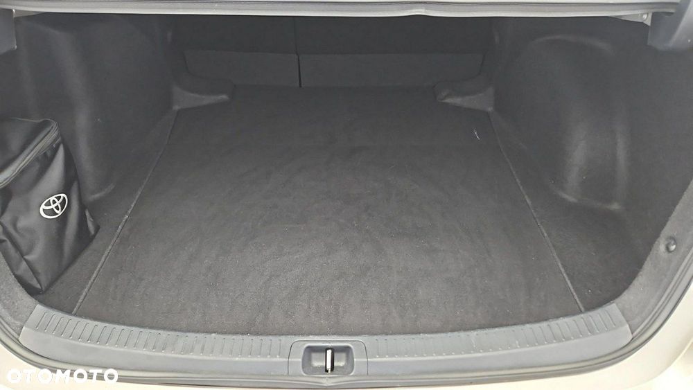 Toyota Corolla 1.5 Comfort - 24