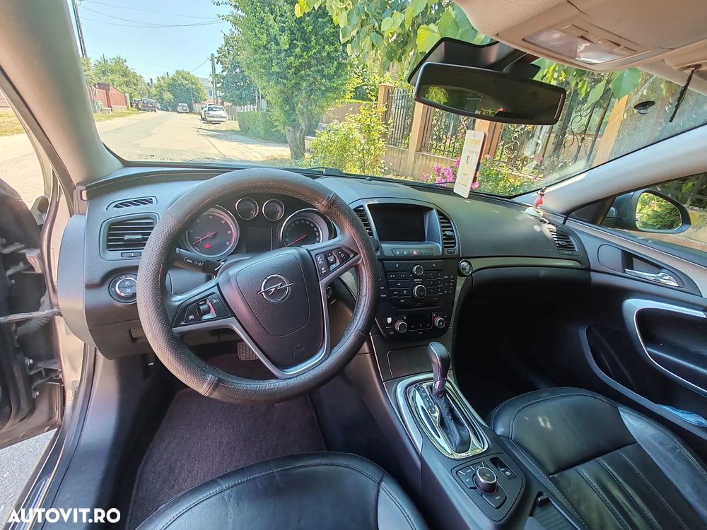 Opel Insignia 2.0 CDTI Automatik - 9