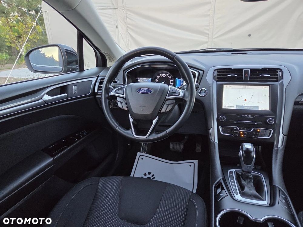 Ford Mondeo 2.0 Hybrid Titanium - 9