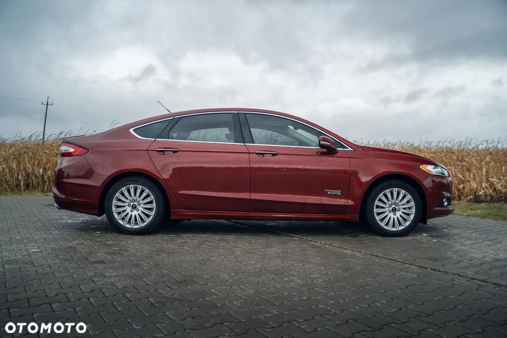 Ford Fusion 2.0 EcoBoost Titanium - 8