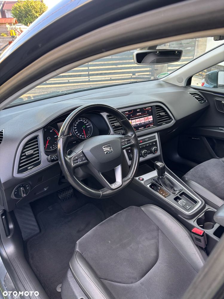 Seat Leon 2.0 TDI DPF Start&Stop DSG XCELLENCE - 31