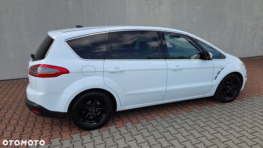 Ford S-Max 2.0 TDCi DPF Titanium - 11