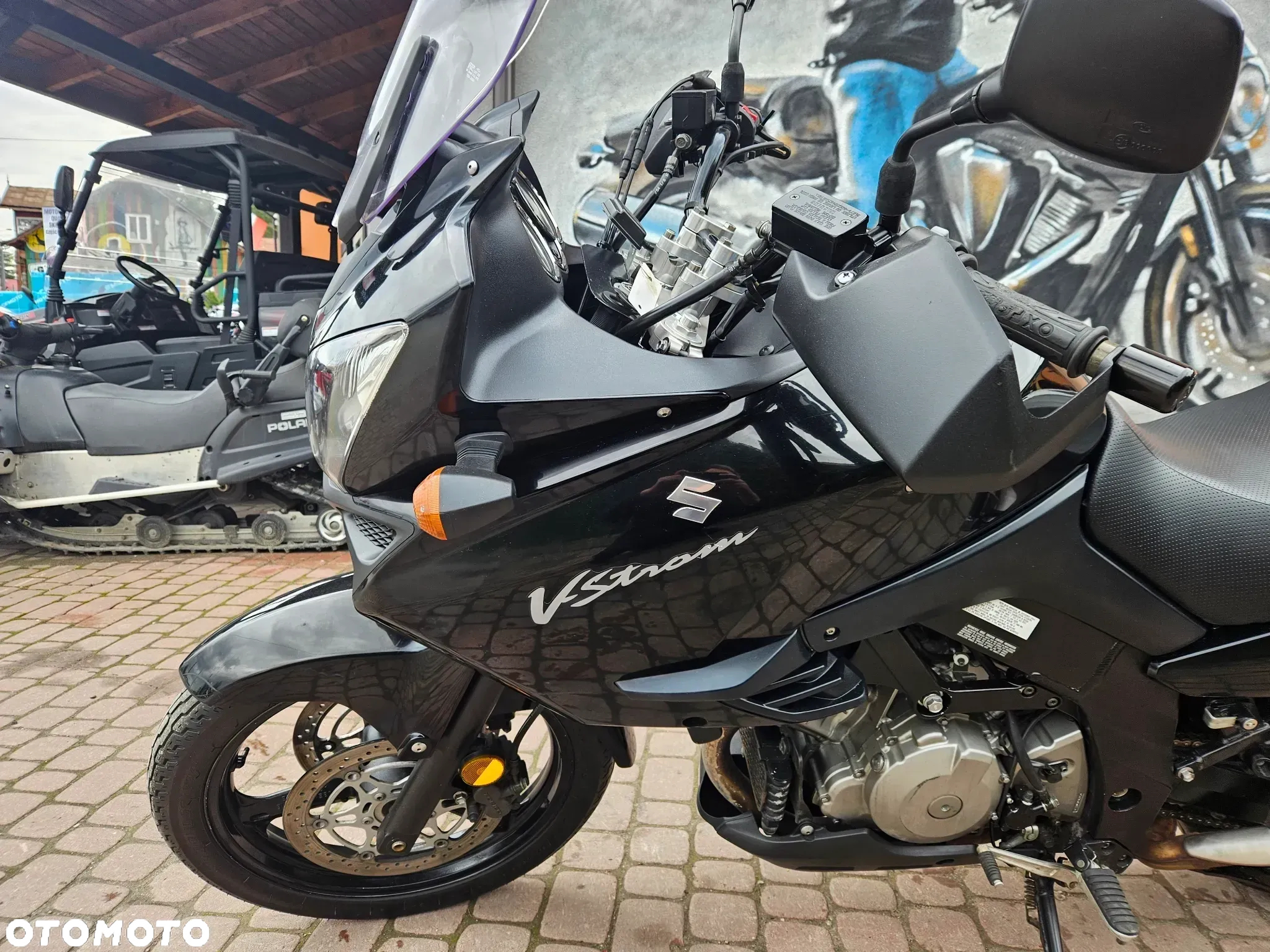 Suzuki DL - 16