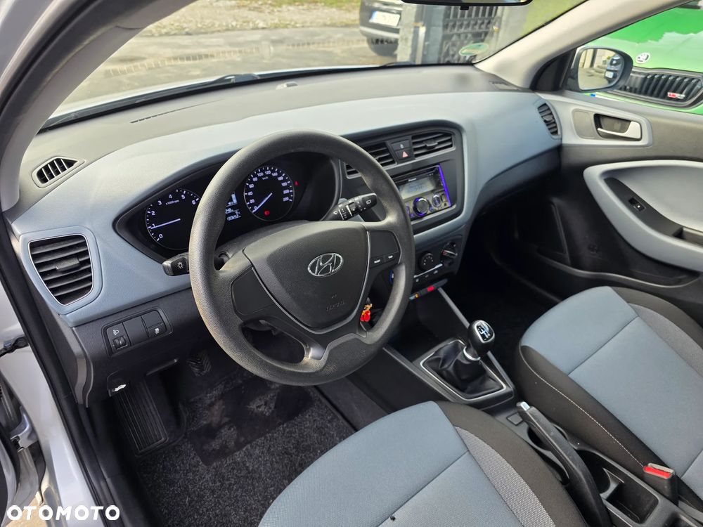 Hyundai i20 blue 1.0 T-GDI Trend - 10