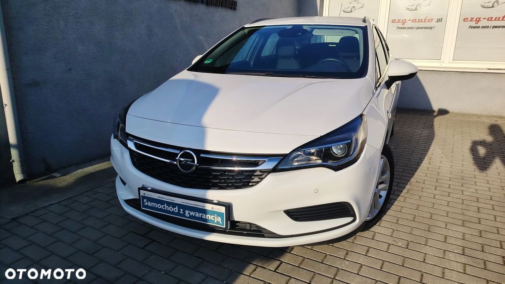 Opel Astra - 2