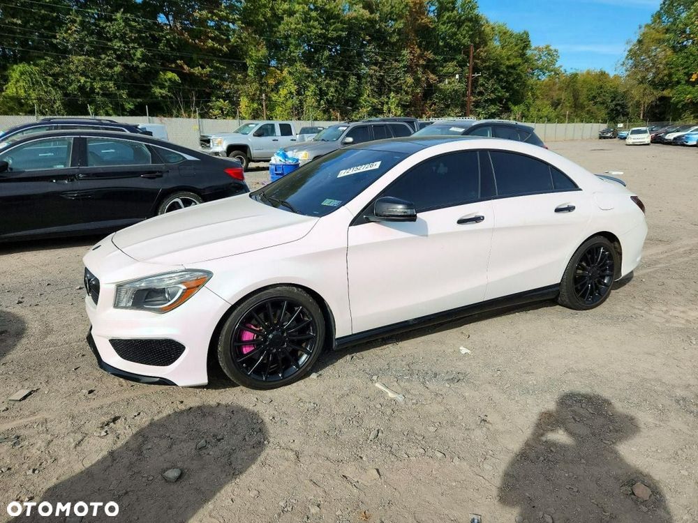 Mercedes-Benz CLA 250 4Matic 7G-DCT AMG Line - 1