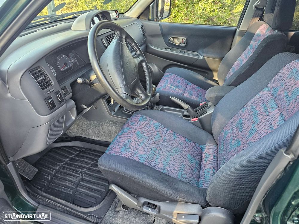 Mitsubishi Pajero Sport 3.0 V6 - 9