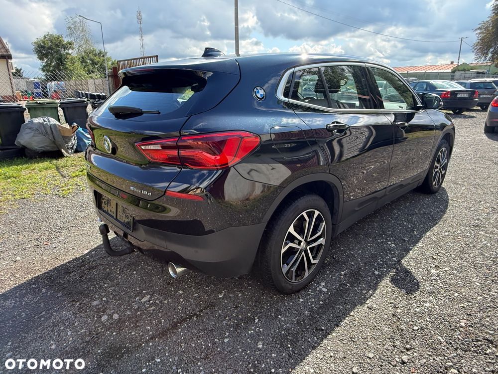 BMW X2 sDrive18d Business Edition sport - 3