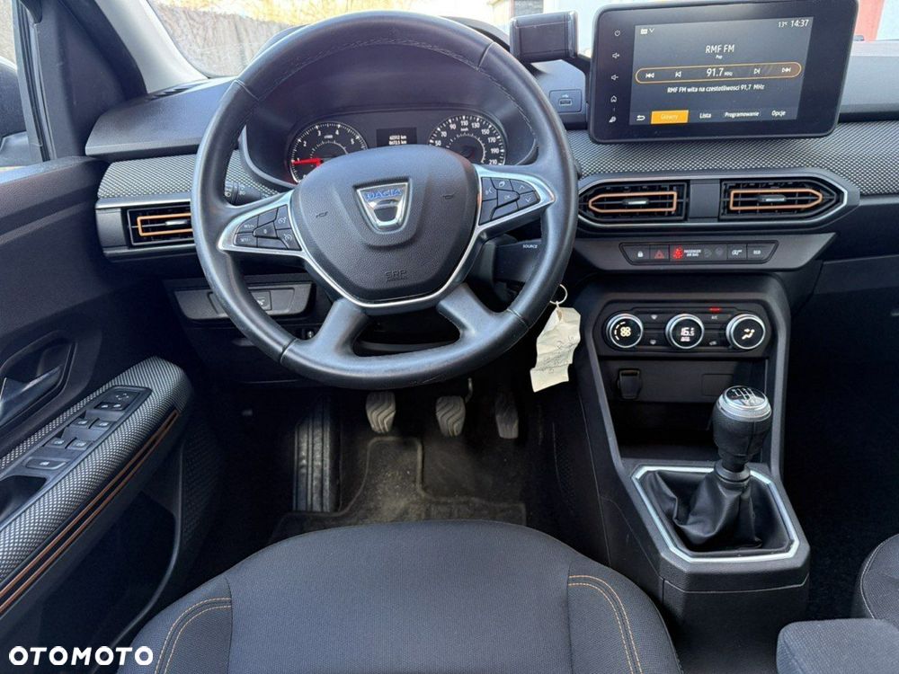 Dacia Sandero Stepway TCe 100 Celebration - 16