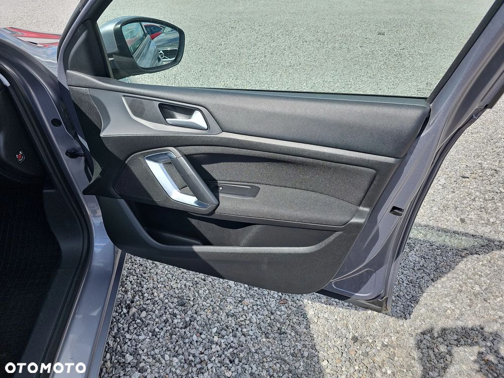 Peugeot 308 1.5 BlueHDi Active S&S - 25