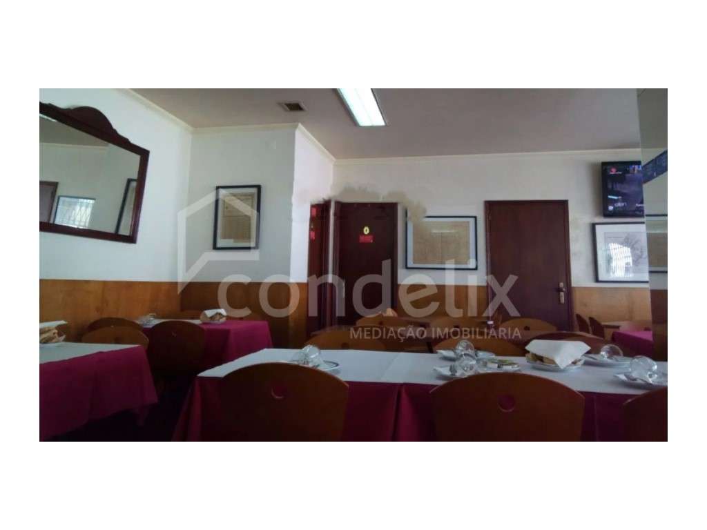 Loja para venda na Senhora da Hora - Grande imagem: 2/4