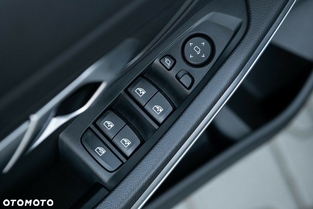 BMW Seria 3 - 17