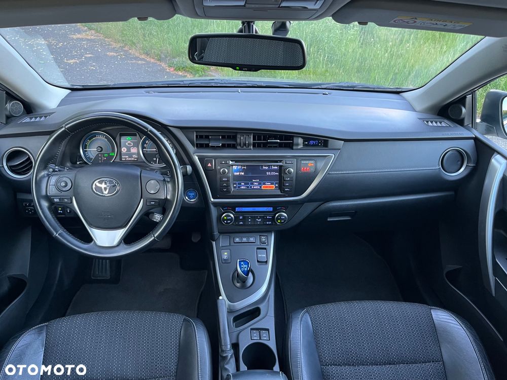 Toyota Auris 1.8 HSD Prestige NAVI - 7