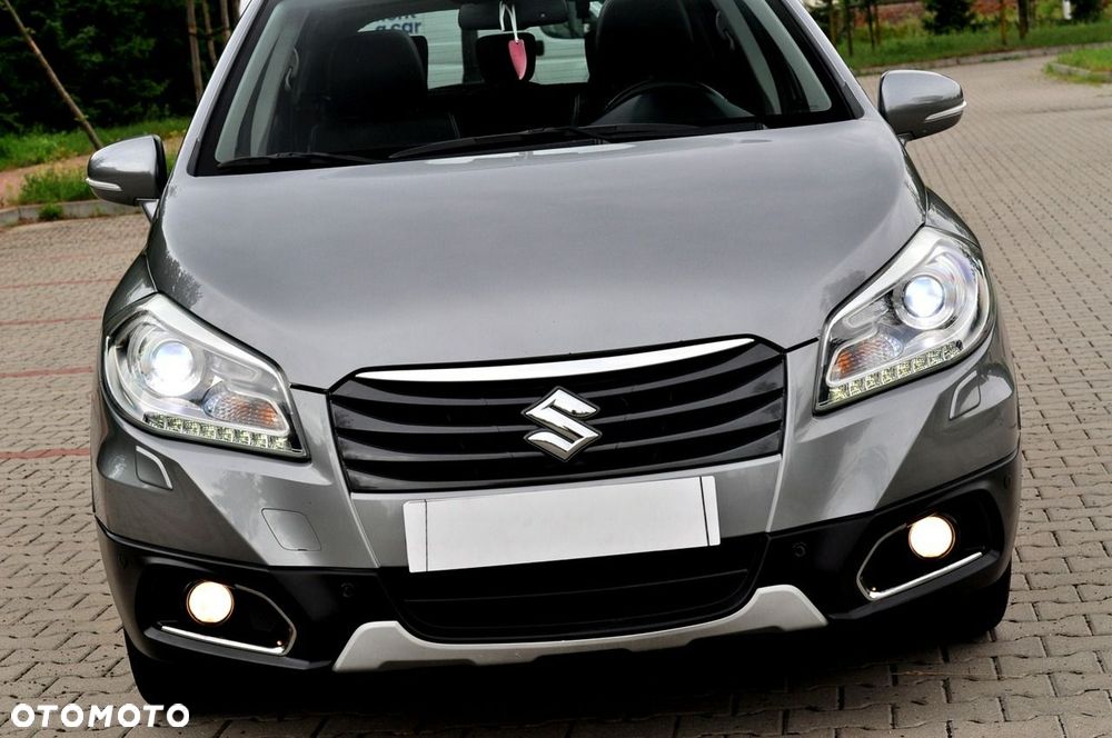 Suzuki SX4 S-Cross 1.6 VVT 4x2 limited+ - 28