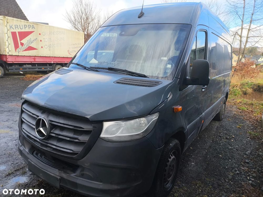 Mercedes-Benz sprinter - 3