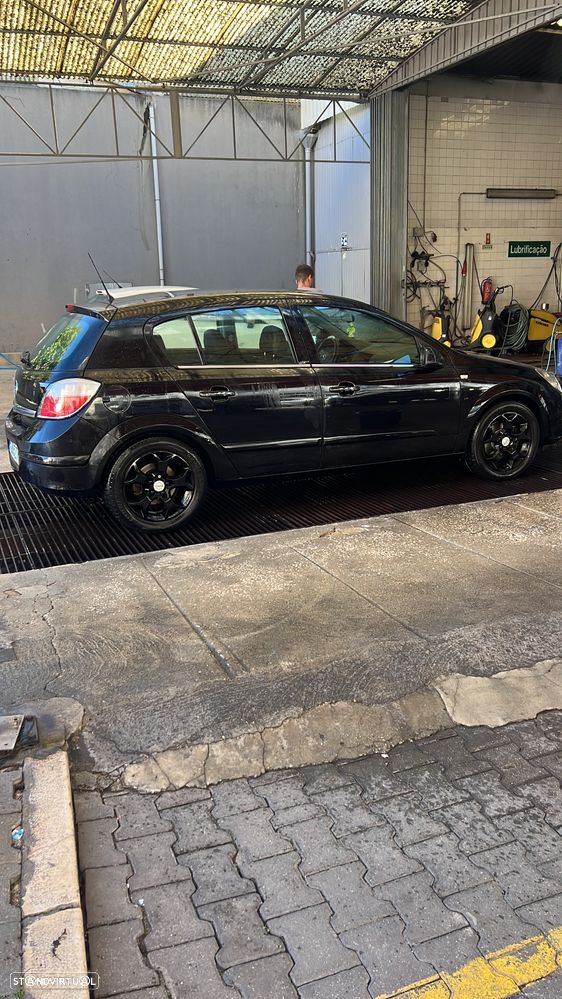 Opel Astra - 1