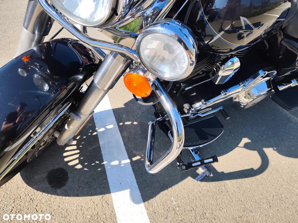 Harley-Davidson Touring Road King - 35