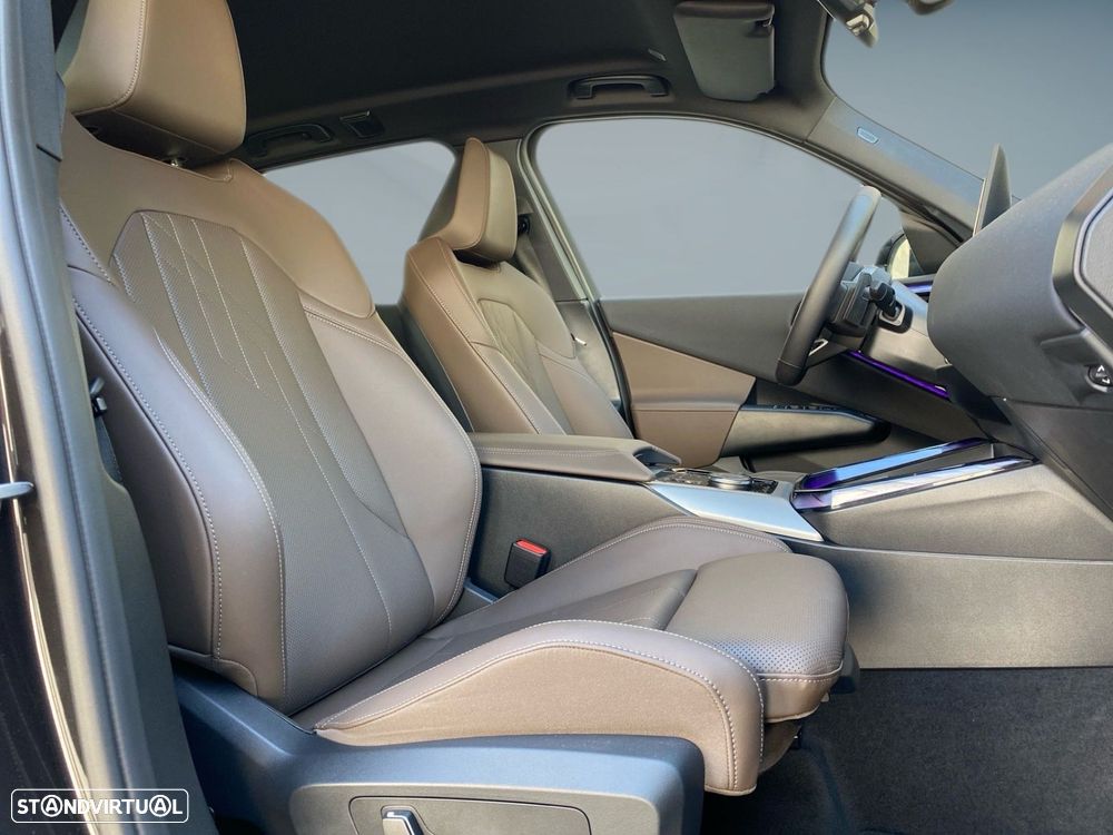 BMW X3 30 e xDrive Pack M Desportivo - 21