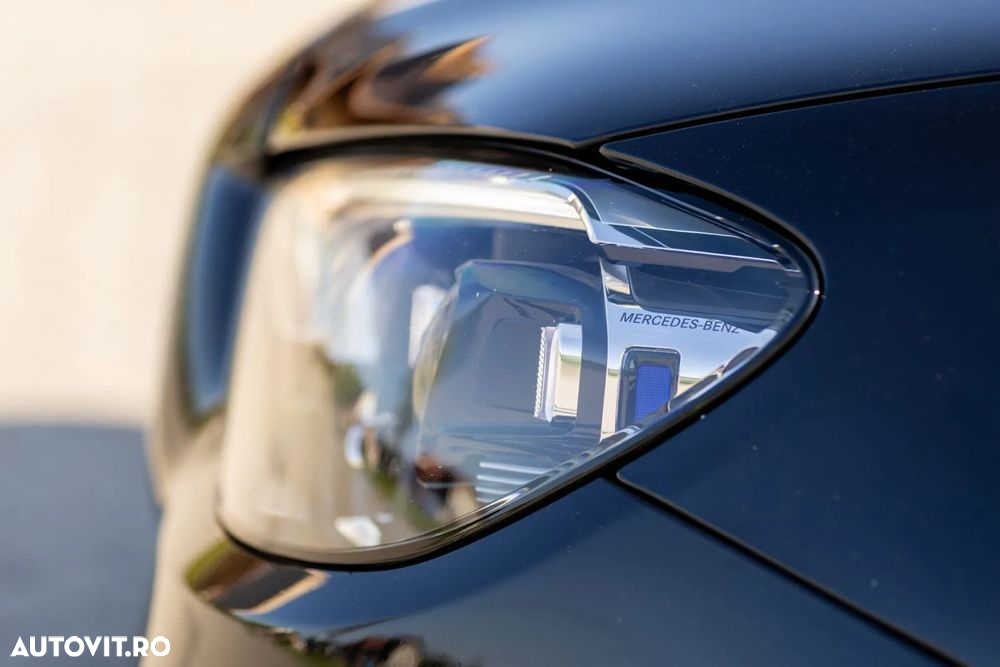 Mercedes-Benz E 220 d T 9G-TRONIC AMG Line - 8
