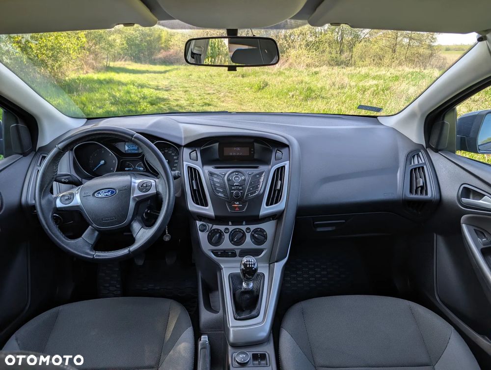 Ford Focus - 12