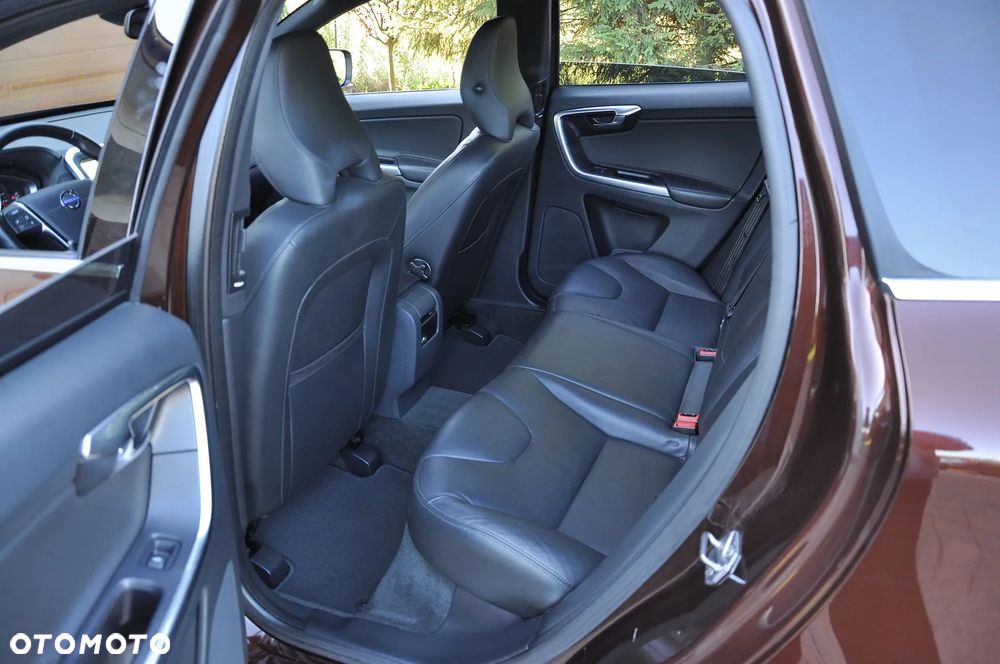 Volvo XC 60 - 26
