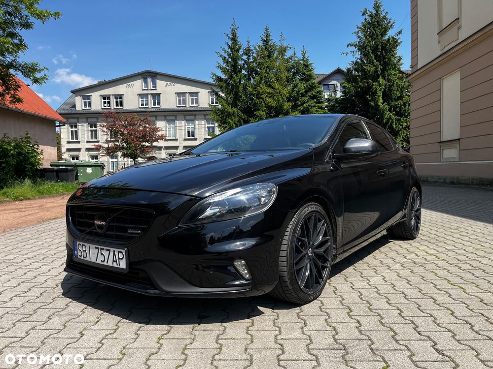 Volvo V40 D2 R Design - 1