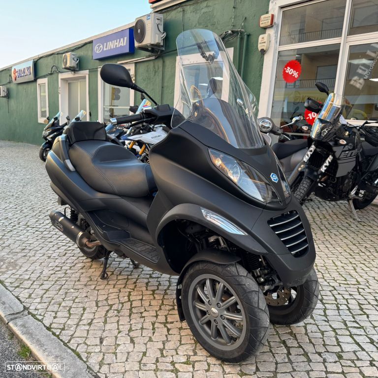 Piaggio MP3 250 - 2