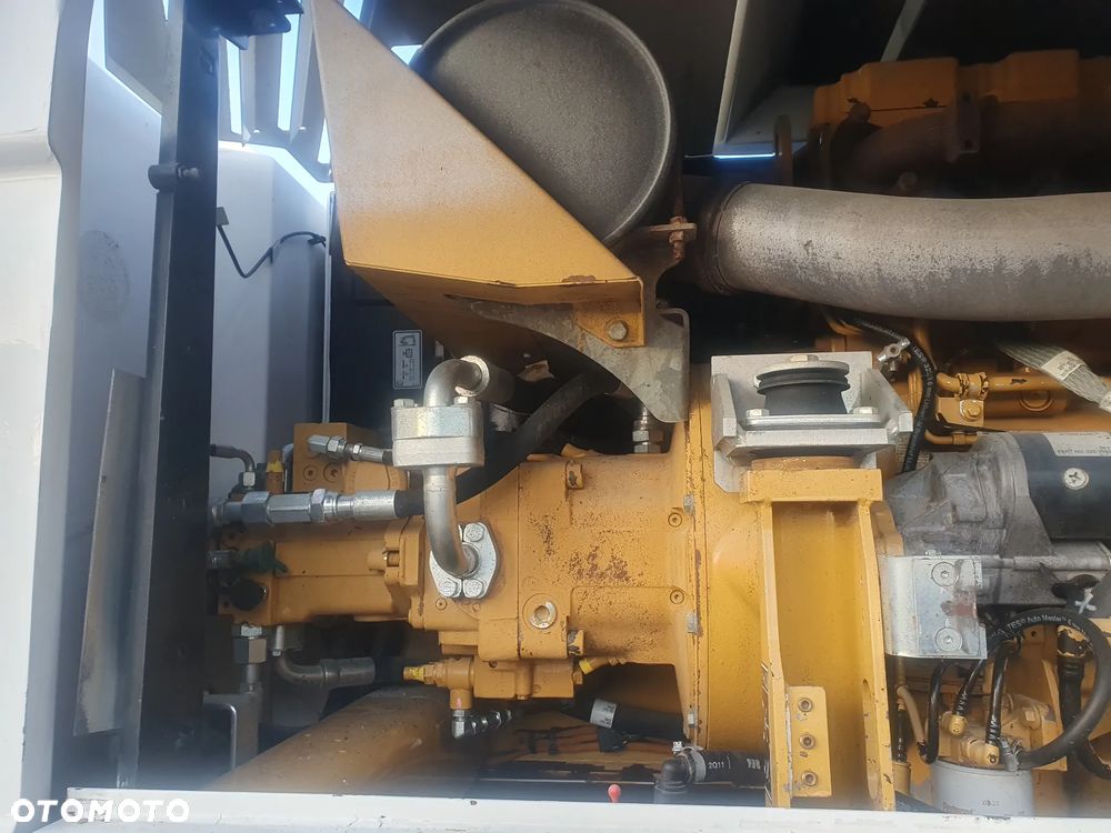 Caterpillar M316D - 15