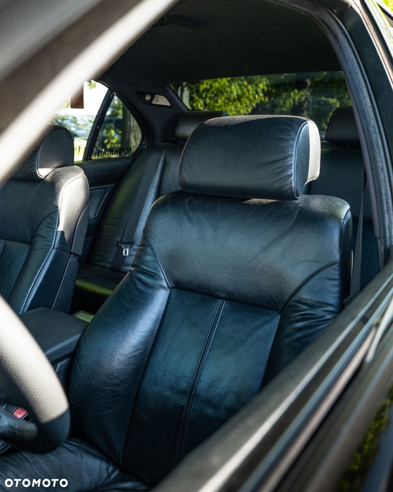 BMW Seria 5 - 29