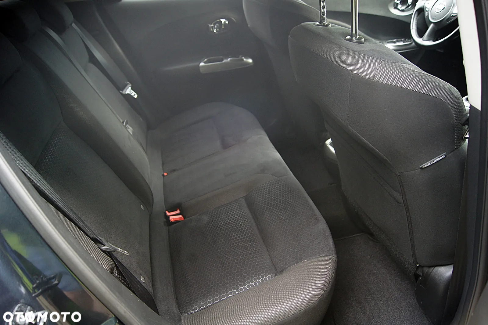 Nissan Juke 1.6 DIG-T Acenta - 28