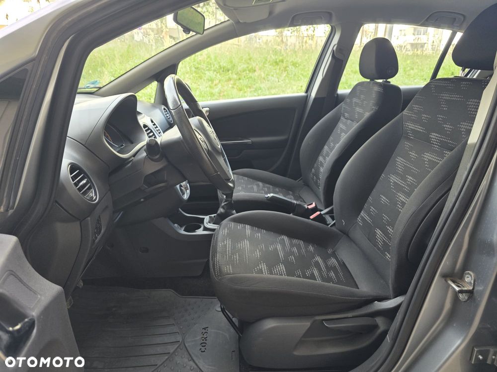 Opel Corsa - 10