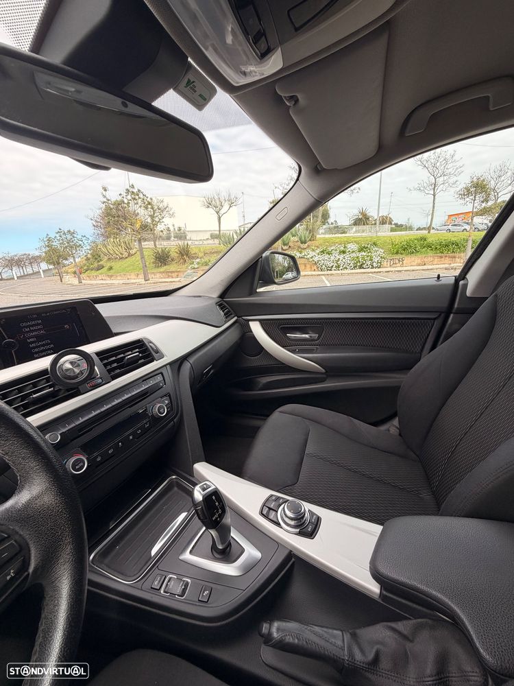 BMW 318 Gran Turismo d Aut. - 21