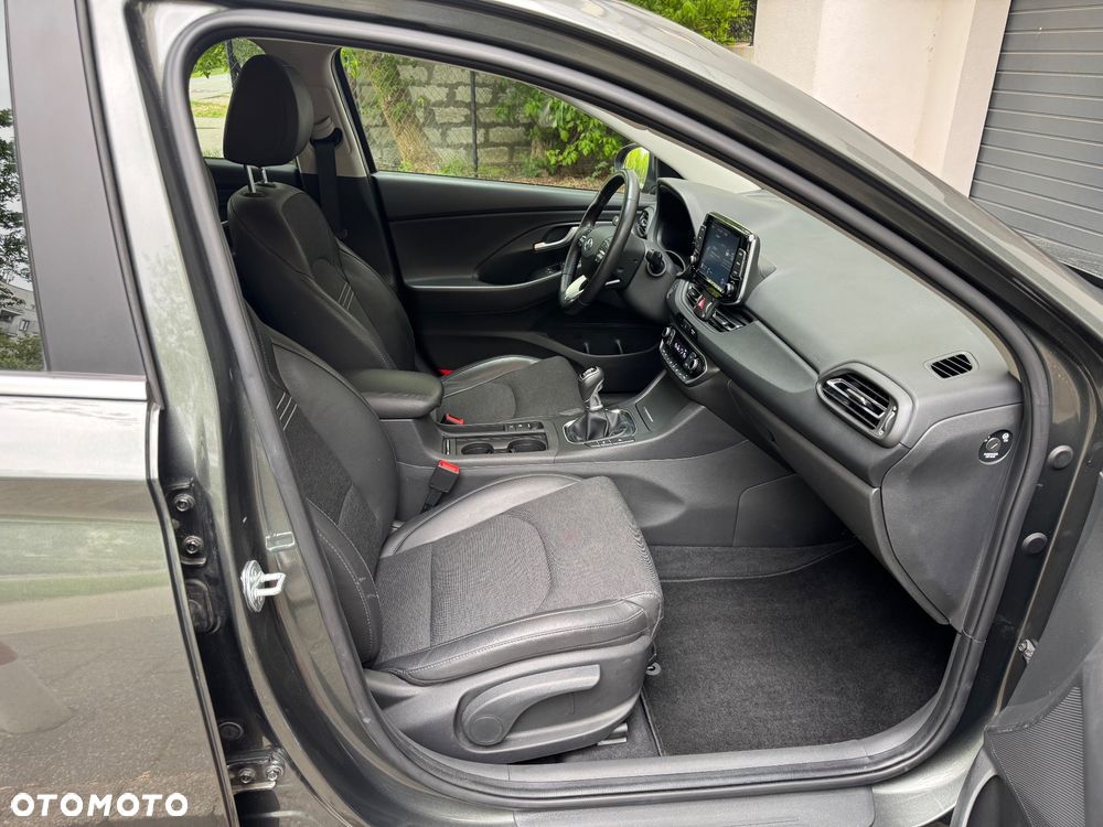 Hyundai i30 1.0 T-GDI Smart - 10