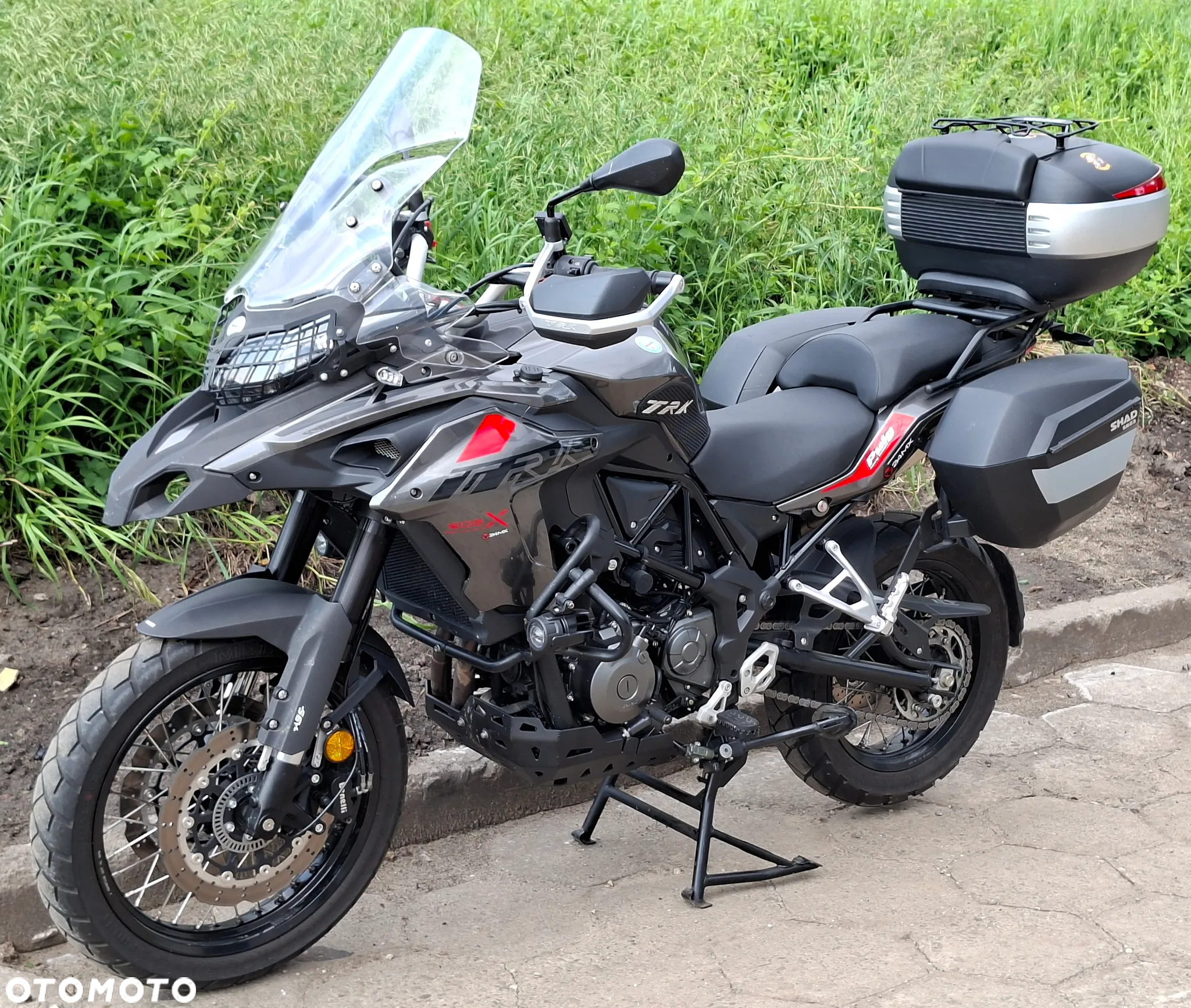 Benelli TRK 502X - 10