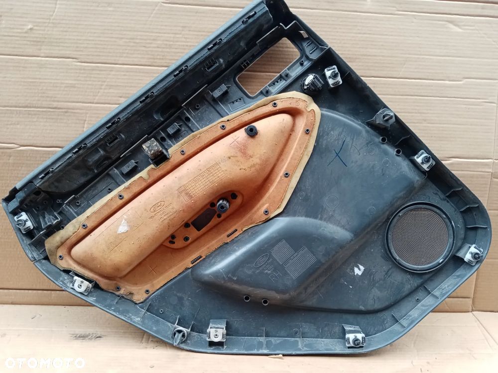 Boczek tapicerka prawy tył tylna prawa Ford Kuga MK1 - 2