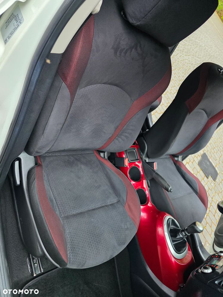 Nissan Juke 1.6 DIG-T Tekna - 11
