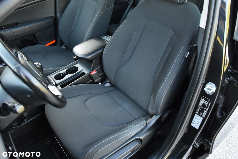Kia Sportage 1.6 T-GDI 2WD Edition 7 - 25
