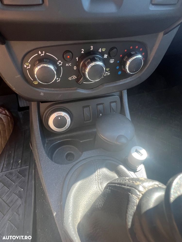 Dacia Duster 1.5 dCi 4x4 Laureate - 9