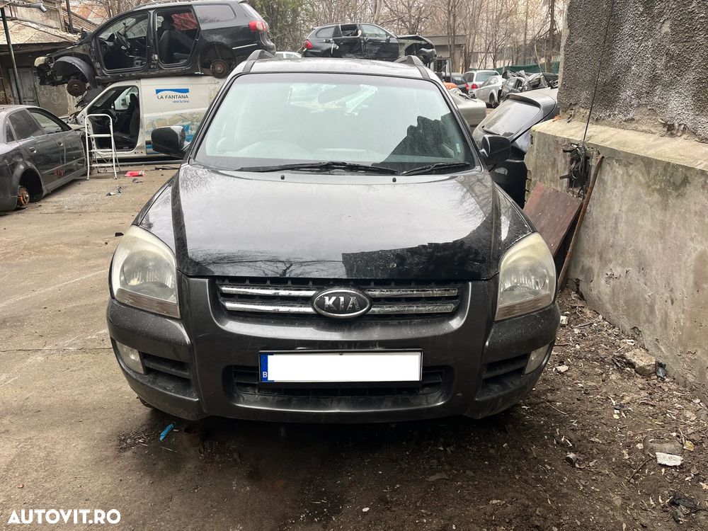 Dezmembrez KIA Sportage XE 2006 negru DOHC 16v valve - 1